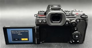 PANASONIC LUMIX S5II 24.2MP MIRRORLESS CAMERA